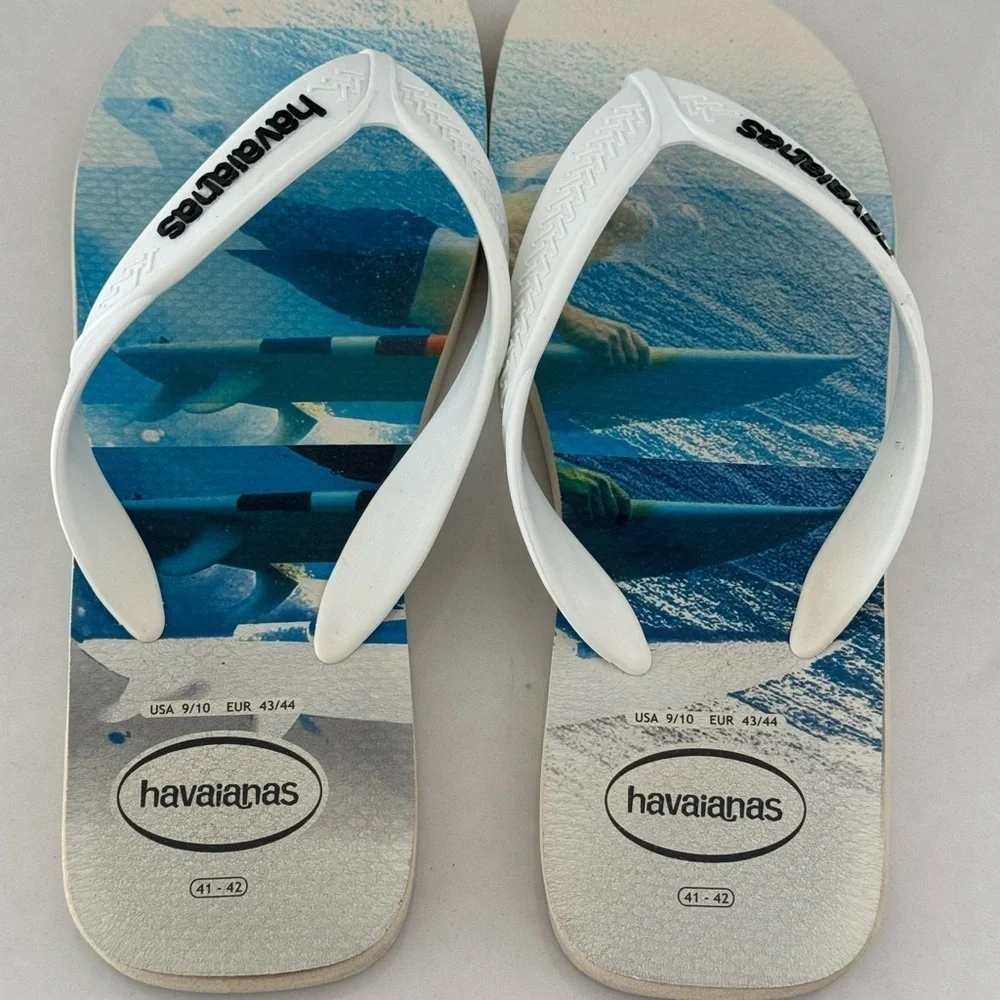 Havaianas gently used